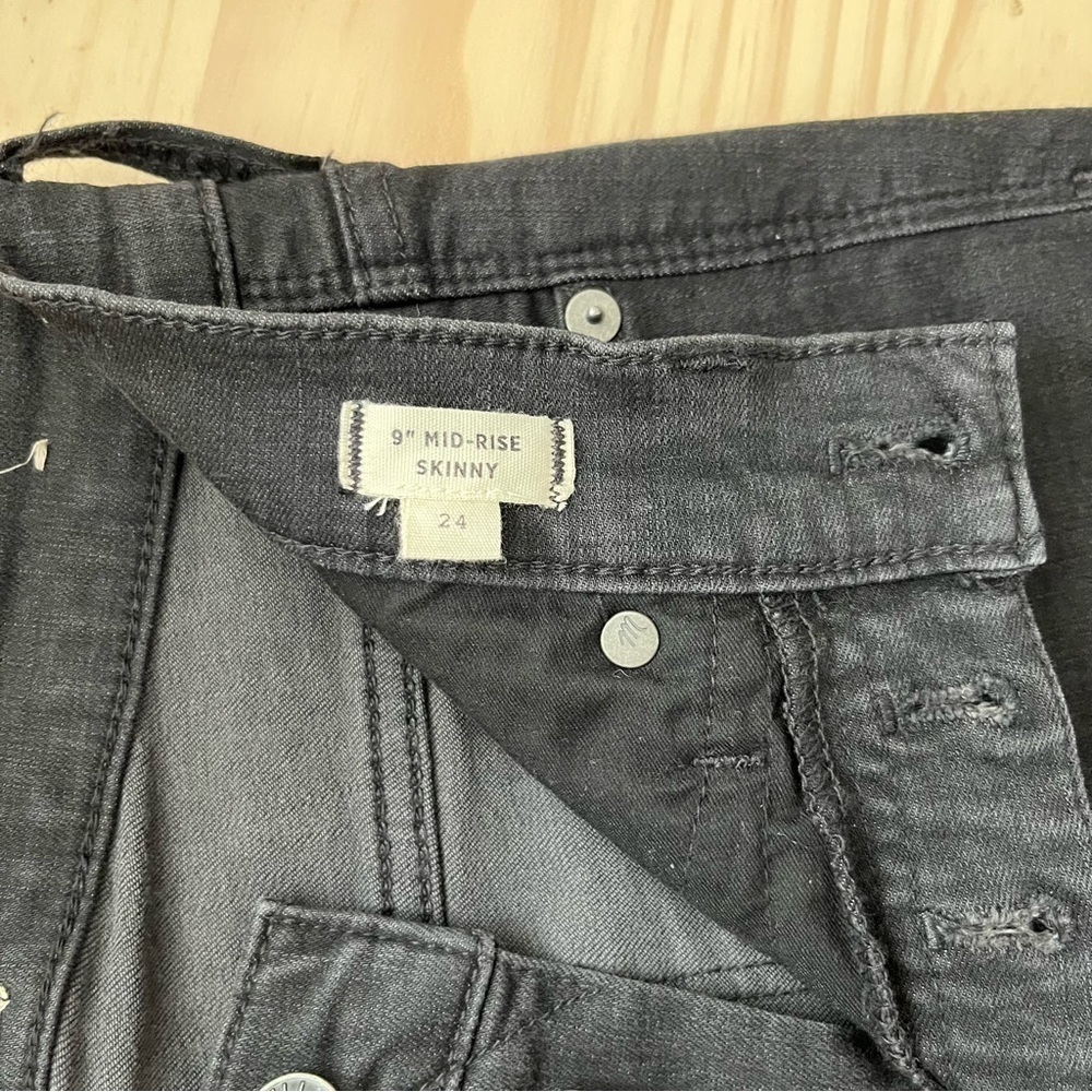 Madewell 9” Mid-Rise Skinny Black Jeans Button Fly Raw Hem, Size 24 - Picture 7 of 15